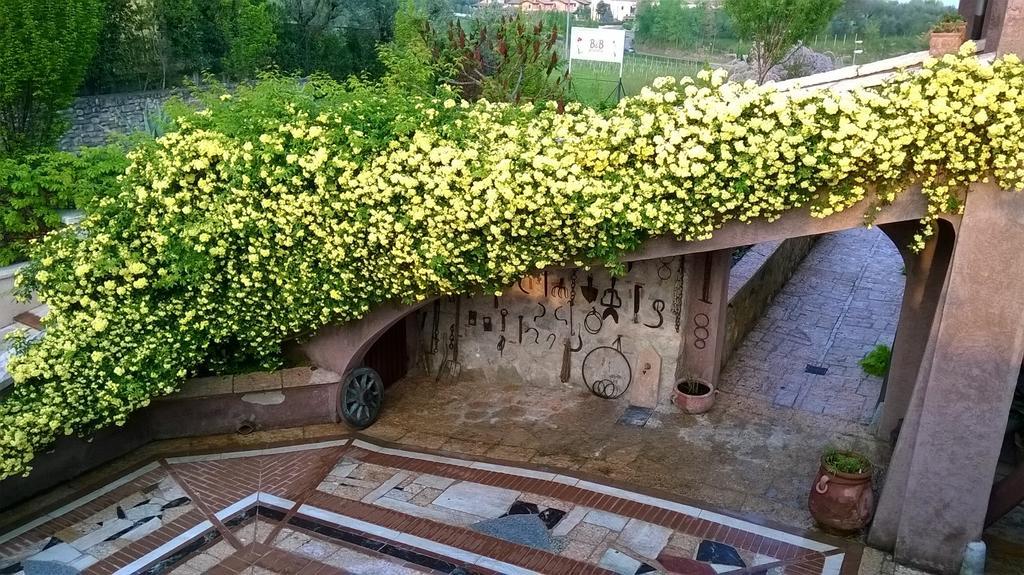 Bed And Breakfast Posserle Padenghe sul Garda Ngoại thất bức ảnh