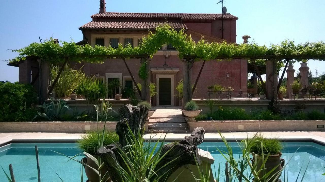 Bed And Breakfast Posserle Padenghe sul Garda Ngoại thất bức ảnh