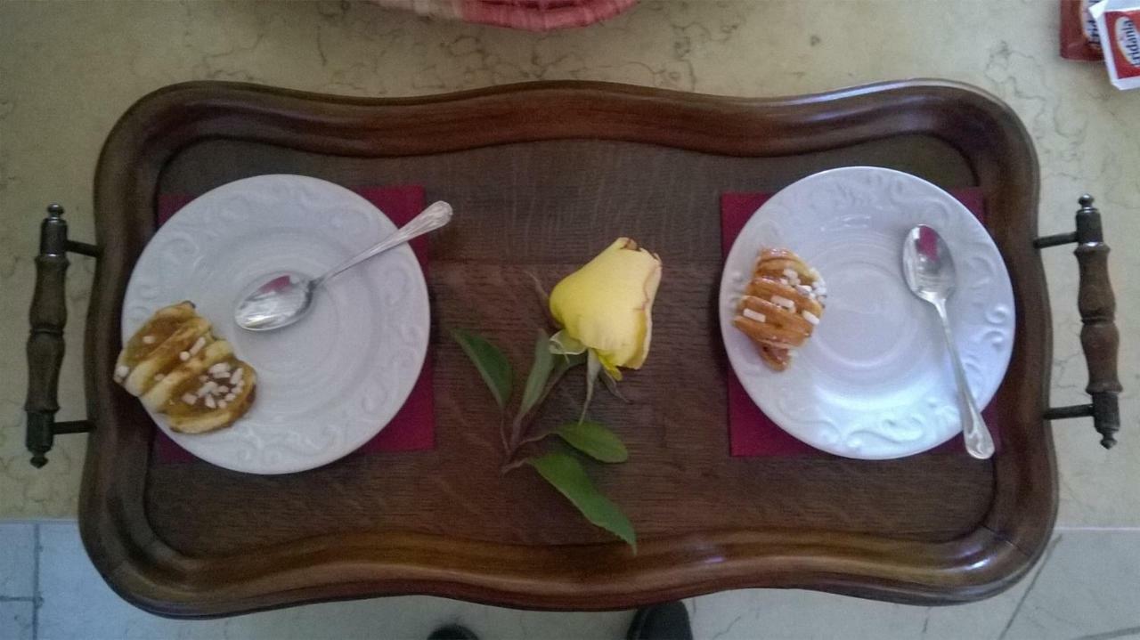 Bed And Breakfast Posserle Padenghe sul Garda Ngoại thất bức ảnh