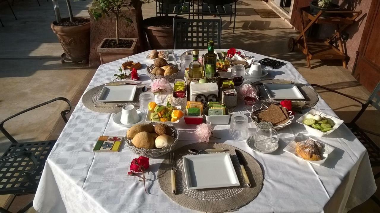 Bed And Breakfast Posserle Padenghe sul Garda Ngoại thất bức ảnh
